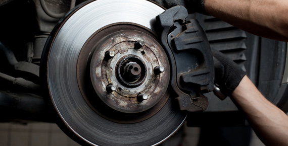 Do You Need Your Brakes Repairing or Replacing?
